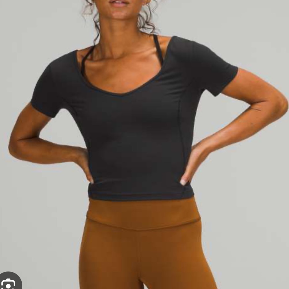 Lululemon Align T Shirt Nulu Fabric Black V-Neck T-Shirt Workout Top Size 0